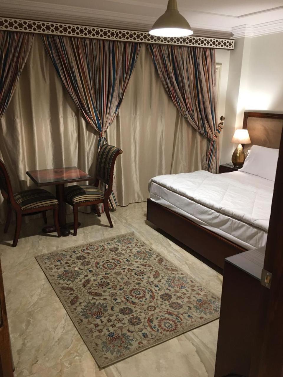 El Aida Pyramids View Hotel Kafrat al Jabal Exterior photo