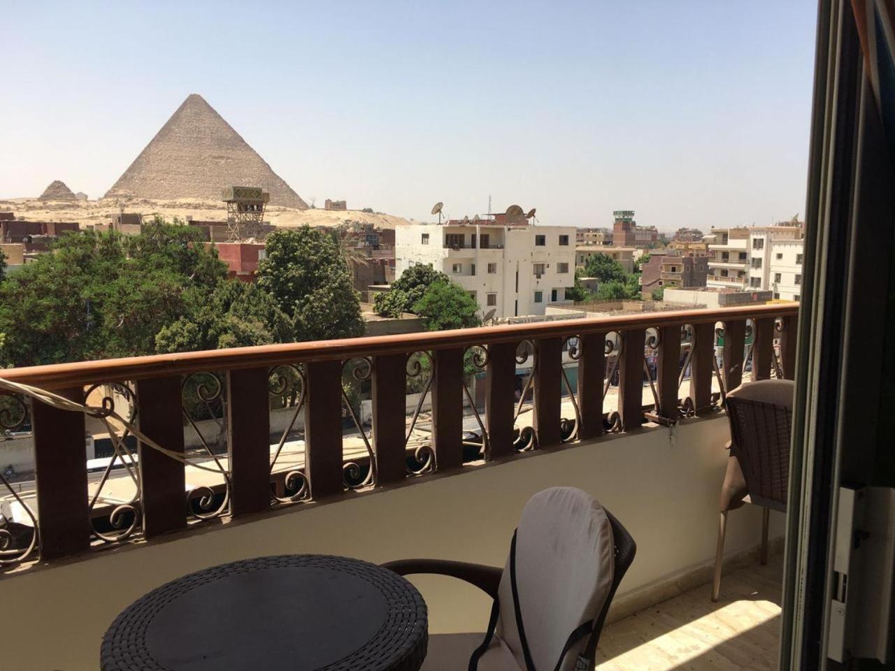 El Aida Pyramids View Hotel Kafrat al Jabal Exterior photo